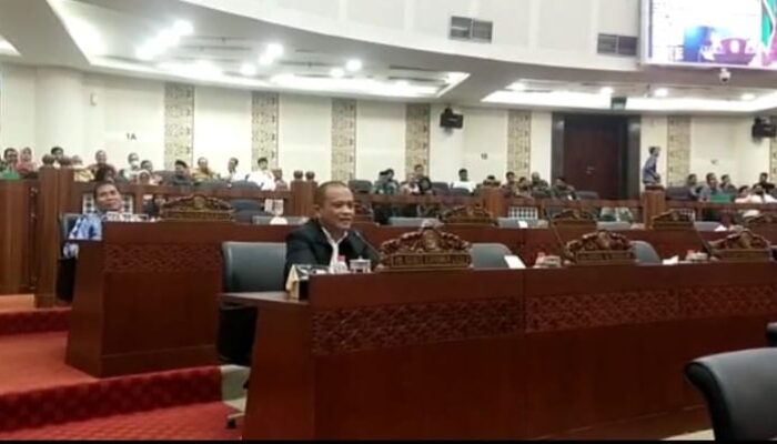 PUPR Diminta Tuntaskan 40 Km Jalan Provinsi Di Nias