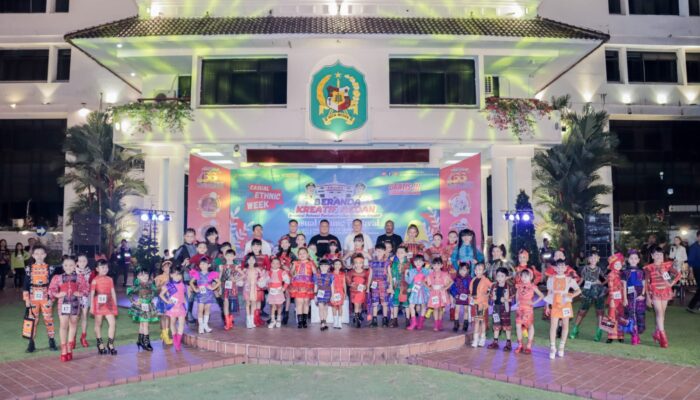 Beranda Kreatif Di Halaman Kantor Wali Kota Meriah, Casual Ethnic Festival Pukau Pengunjung