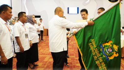 Usai Pengukuhan Kadin Deliserdang, Firsal Mutyara Minta Pengusaha Mau Jadi Bapak Angkat UMKM