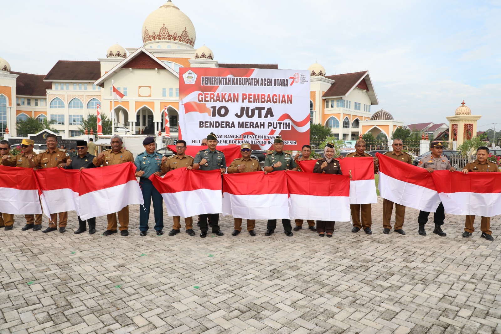 Pj Bupati Aceh Utara: "Ayo Kita Sukseskan HUT Ke-78 RI"