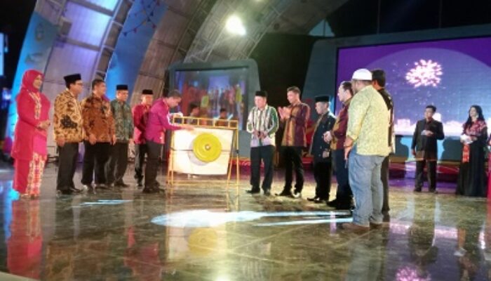 Pemkab Paluta Tampilkan Pagelaran Seni Dan Budaya