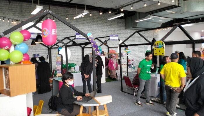 Pameran Pendidikan Tumbuh Kembang Anak Banjir Pengunjung