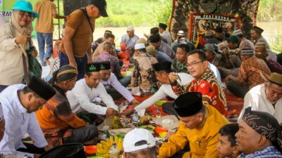 Dihadiri Anggota DPRDSU Azmi Yuli Sitorus, Acara Hari Besar Islam 1 Muharram 1445 Hijriah Meriah