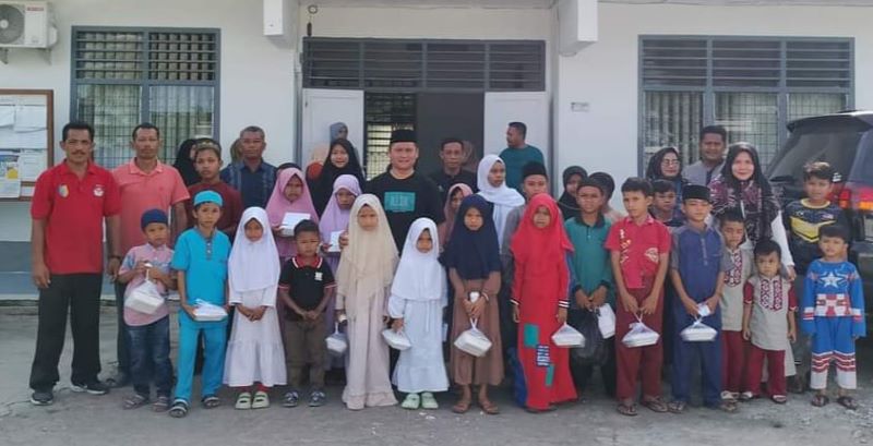 Manfaatkan Momen 10 Muharram, Pemdes Pahang Santuni Anak Yatim Manfaatkan Momen 10 Muharram, Pemdes Pahang Santuni Anak Yatim