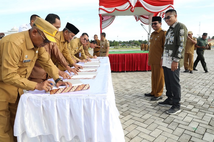 ASN Aceh Utara Apel Tegaskan Netralitas Pada Pemilu 2024 ASN Aceh Utara Apel Tegaskan Netralitas Pada Pemilu 2024