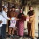 Baznas Padanglawas salurkan bantuan kepada keluarga korban kebakaran di Jl. Ki Hajar Dewantara Lingkungan VI Kelurahan Pasar Sibuhuan, Kecamatan Barumun, Kabupaten Padanglawas, Senin (10/7). Waspada/Ist