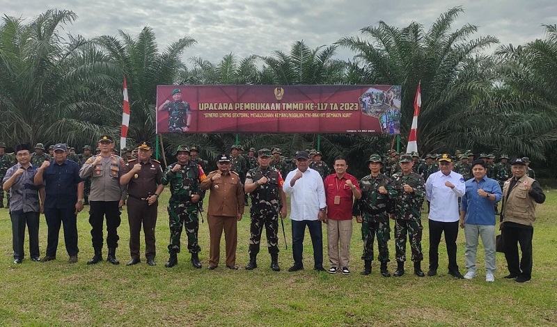 Pj Wali Kota Langsa Buka TMMD Ke-117 Kodim 0104/Atim Pj Wali Kota Langsa Buka TMMD Ke-117 Kodim 0104/Atim