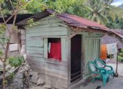 Rumah Bekas Warung 2 x 3 Meter Dan Anak Sakit Butuh Operasi