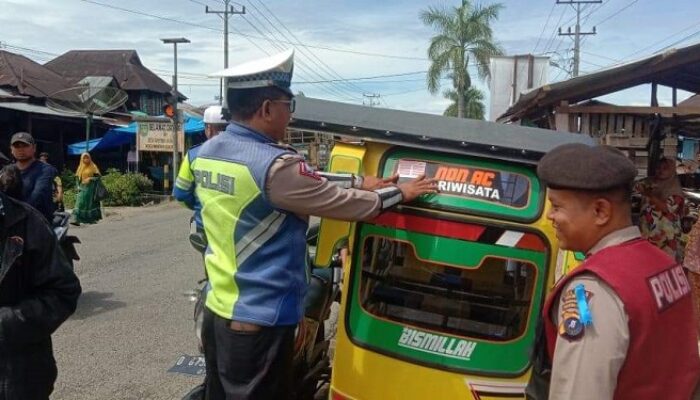 Pengguna Jalan Di Madina Utamakan Keselamatan