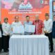 BUPATI Ir. H. Zahir, M.AP pada penandatanganan kesepakatan bersama (Mou) Pemkab Batubara dengan PT Mitra Balai Bersama salah satu perusahaan pupuk organik.Waspada/Iwan Has