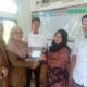 Insentif disalurkan kepada guru MTDA di Desa Manisak, Kec. Rantobaek, Madina. Waspada/Ist