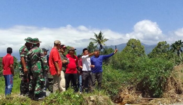 Bupati Agara Tinjau Lokasi TMMD Dan Abrasi Sungai Peseluk Pesimbe