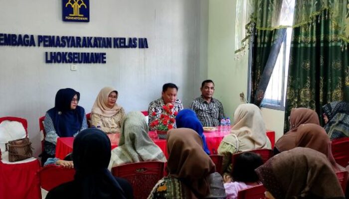 Plh. Kakanwil Kemenkumham Aceh Sampaikan Pengarahan Kepada DWP Lapas Lhokseumawe