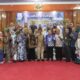 Wali Kota Binjai Drs H amir Hamzah usai pelantikan foto bersama dengan pengurus IKA Smansa Binjai.(Waspada/Ist).
