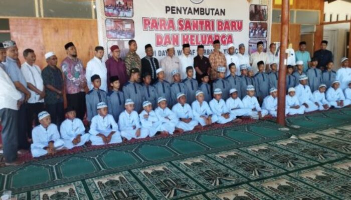 Dayah Barbate Blang Bintang Gelar Syukuran Dan Sambut Santri Baru