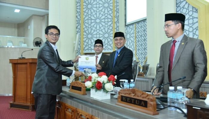 DPRK Banda Aceh Gelar Paripurna Terkait Raqan APBK 2022
