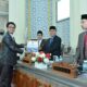 Anggota DPRK Banda Aceh dari fraksi PKS Irwansyah menyampaikan pandangan umumnya terhadap Raqan Pertanggungjawan APBK Banda Aceh Tahun Anggaran 2022 di gedung DPRK Banda Aceh, Senin(03/06/23). (Waspada/T.Mansursyah)