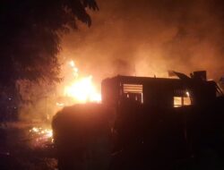 Diduga Akibat Arus Pendek, 3 Rumah Di Serbalawan Ludes Terbakar