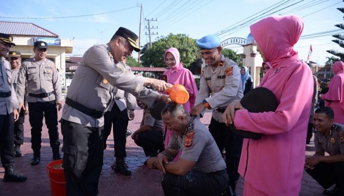 41 Personel Polres Langsa Naik Pangkat