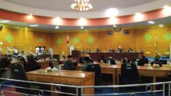 Sidang paripurna DPRK Aceh Tamiang penetapan anggota Komisi Independen Pemilihan (KIP) Aceh Tamiang periode 2023-2028, Selasa (25/7). Waspada/Yusri