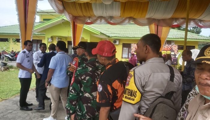 Camat Merupakan Panutan 