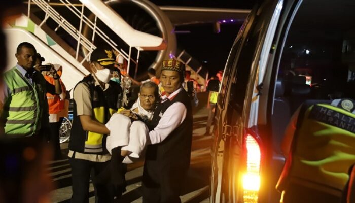 392 Jamaah Haji Aceh Kloter 1 Tiba Di Banda Aceh