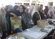Emak-emak Serbu Pasar Murah Simpang Tiga Aceh Besar