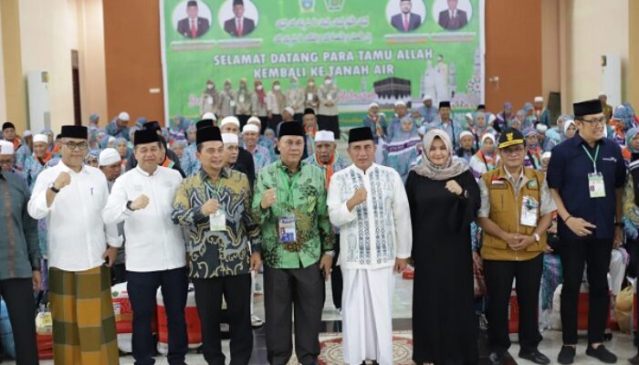 Ahlan Wa Sahlan, 360 Jamaah Haji Menuju Panyabungan