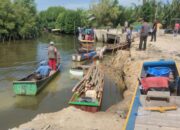 Warga Tangkap Ratusan Batang Mangrove Dan Tiga Boat