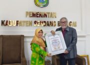 Forkopimda Sergai Terima Penghargaan Dari Komnas PA