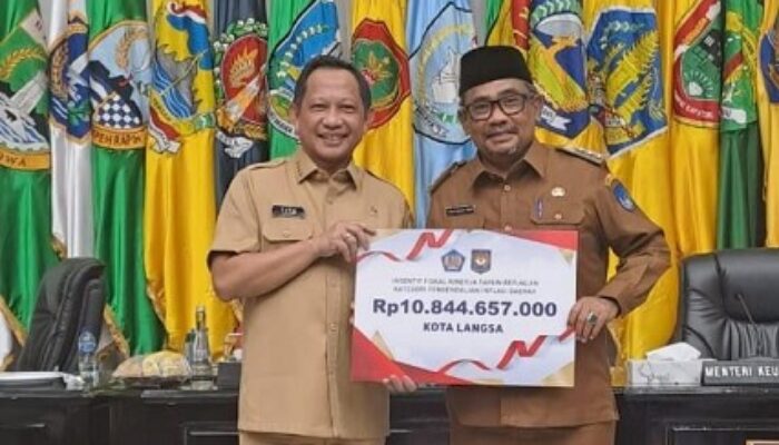 Pj Wali Kota Langsa Terima Insentif Fiskal Rp10,8 M