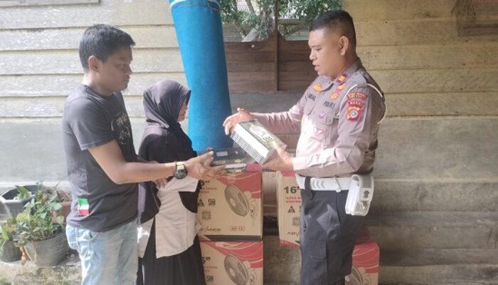 Polres Aceh Utara Bantu Sarana Balai Pengajian Darul Ilmi