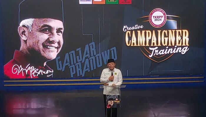 Plt Ketum PPP Sebut Hanya Ganjar Yang Bisa Melanjutkan Nawacita Jokowi