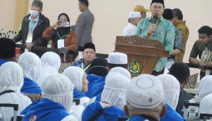 Kloter 16 Tiba, Ahmad Qosbi Minta Jemaah Pelihara Kemabruran Haji