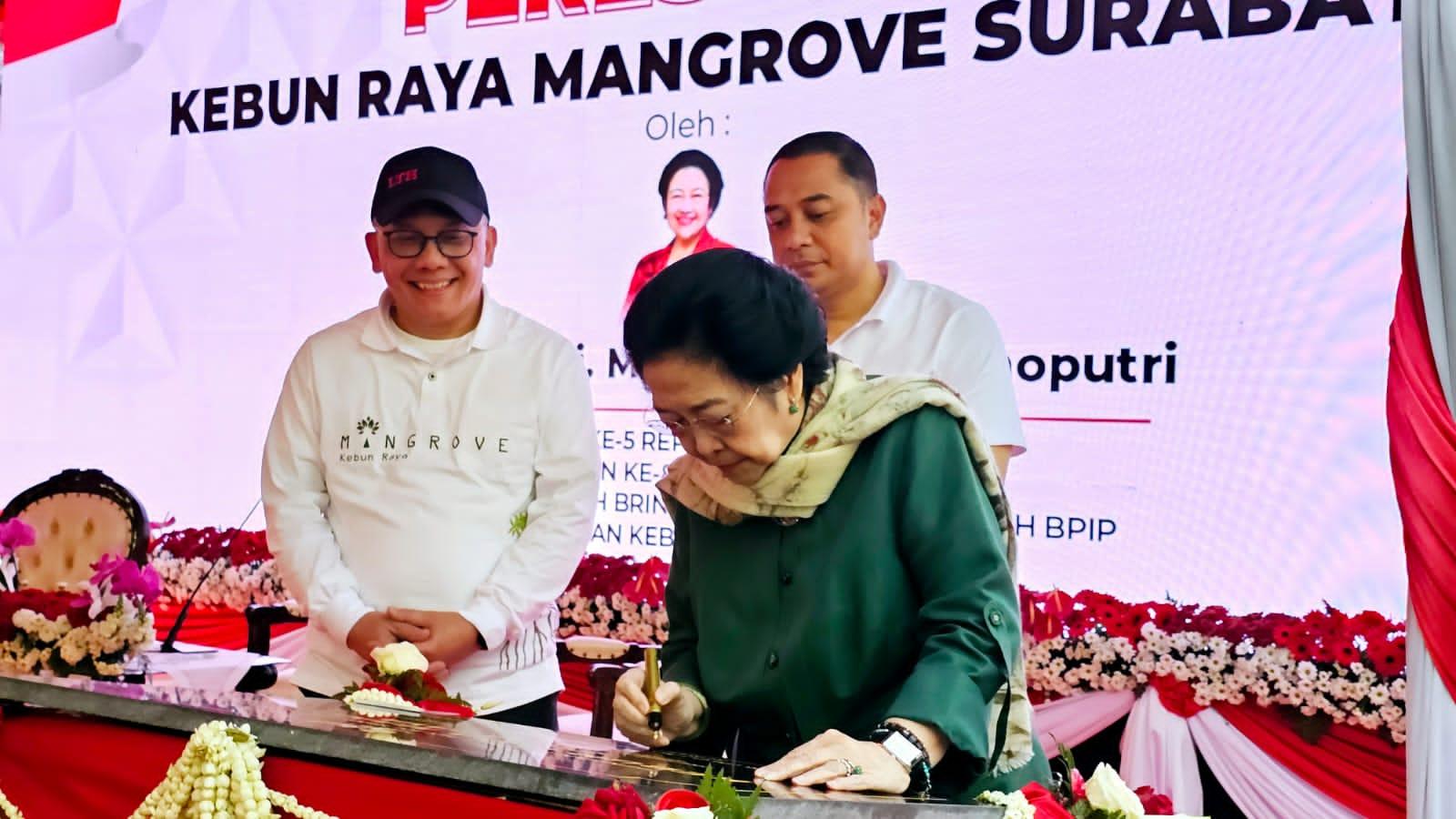 Megawati Resmikan Kebun Raya Mangrove Surabaya