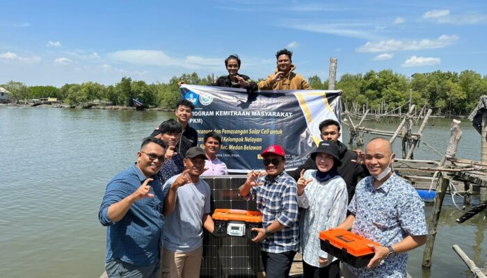 Tim Dosen Unimed Terapkan Teknologi Solar Cell Kepada Kapal Nelayan Di Kelurahan Belawan I Medan Belawan