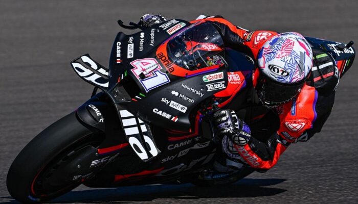Aleix Espargaro Menang Dramatis