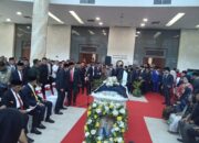 Gubsu Lepas Jenazah Saut Ke Pemakaman