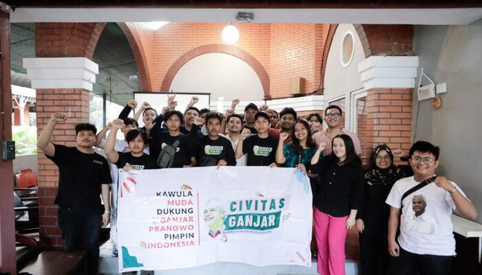 Civitas Ganjar Edukasi Anak Muda Tentang Politik Lewat Diskusi Publik di Kota Medan