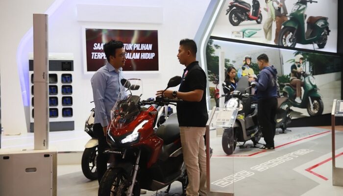 Ragam Gaya Hidup Bersepeda Motor Di Booth Honda GIIAS 2023