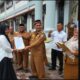 Pj Bupati Agara Serahkan 188 SK Nakes