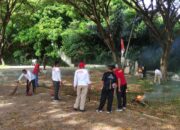 Lapas Lhokseumawe Bersihkan Taman Makam Pahlawan