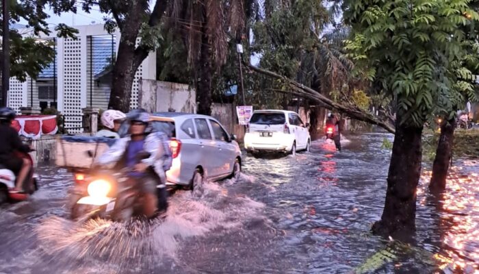 Hujan Sebentar, Banjir Kepung Kota Medan