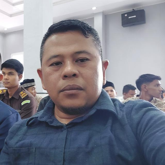 WA Ketua PWI Aceh Barat Kena Hacker: Jangan Layani