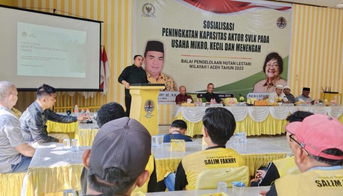Warga Agara Ikuti Sosialisasi Di Kantor Golkar