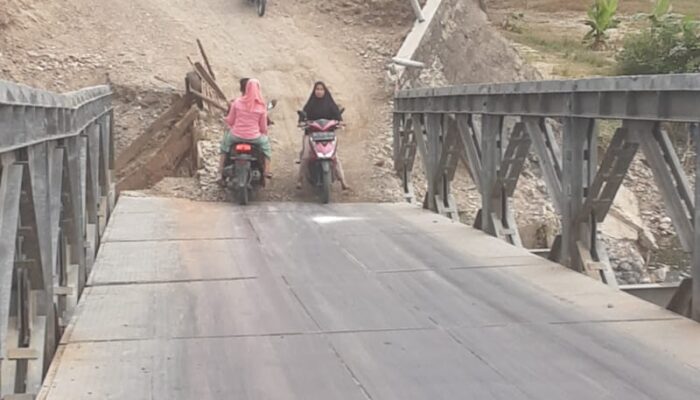 Warga Desak Pemkab Agara Perbaiki Jembatan Penghubung 3 Kecamatan