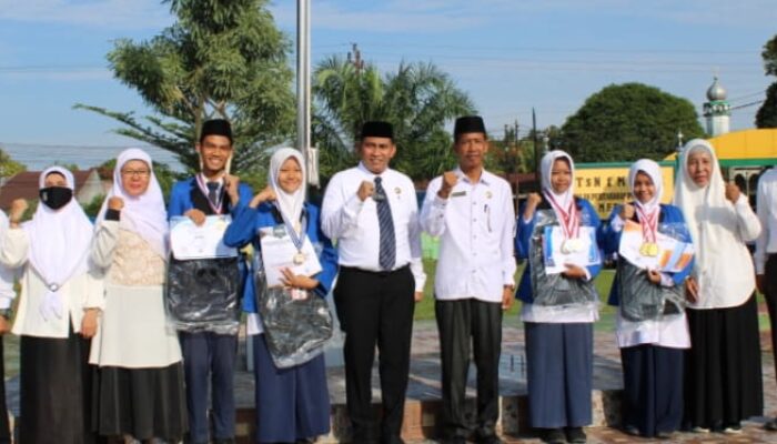 Kabid Penmad Kanwil Kemenagsu Apresiasi Siswa MTsN 1 Medan