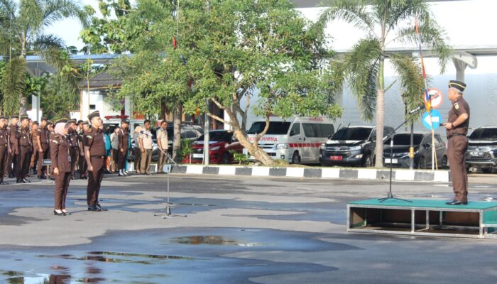 Apel Pagi, Kajati Sumut Idianto : Prestasi Sangat Erat Kaitannya Dengan Disiplin