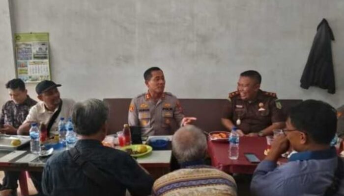 Kapolres Pelabuhan Belawan Silaturahmi Ke Tim 11 Jurnalis Medan Utara