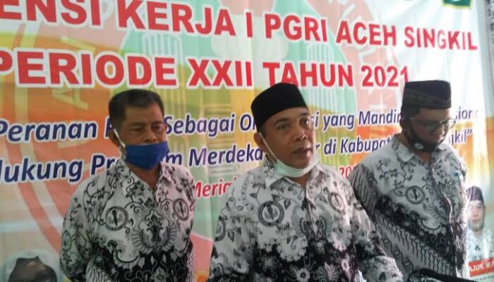 PGRI Desak Tarik Guru PNS Di Perusahaan Perkebunan